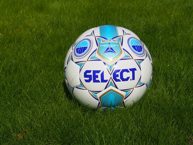 源于他们不 源于他们不